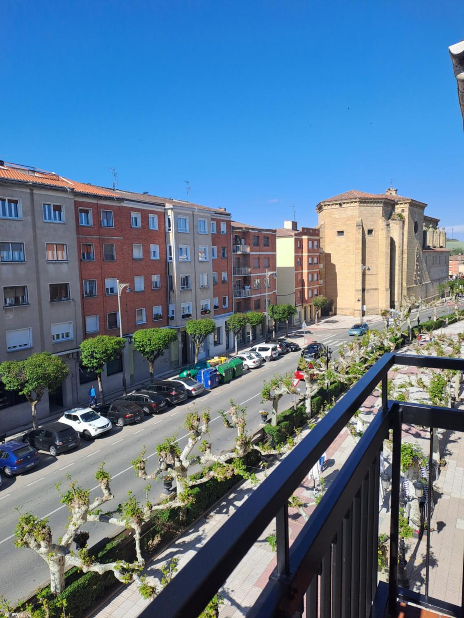 Apartamentos El Conde Santo Domingo De La Calzada Exteriör bild