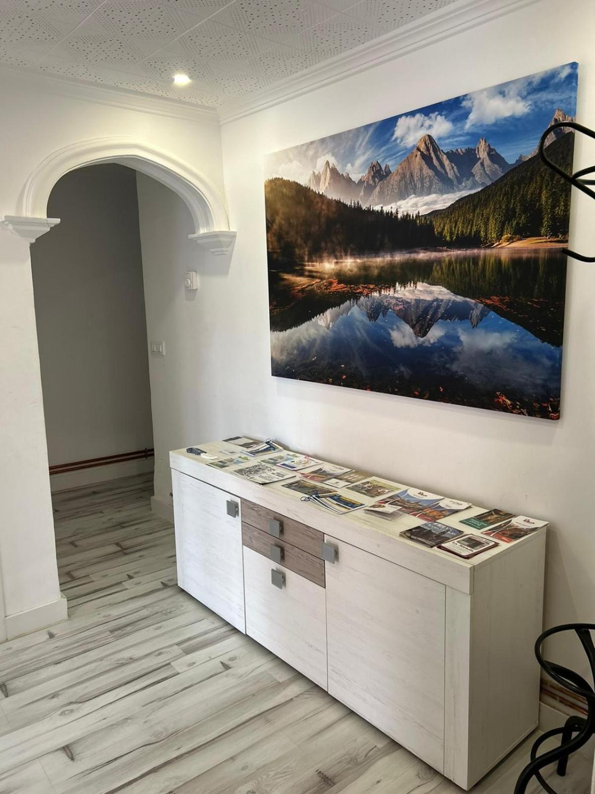 Apartamentos El Conde Santo Domingo De La Calzada Exteriör bild