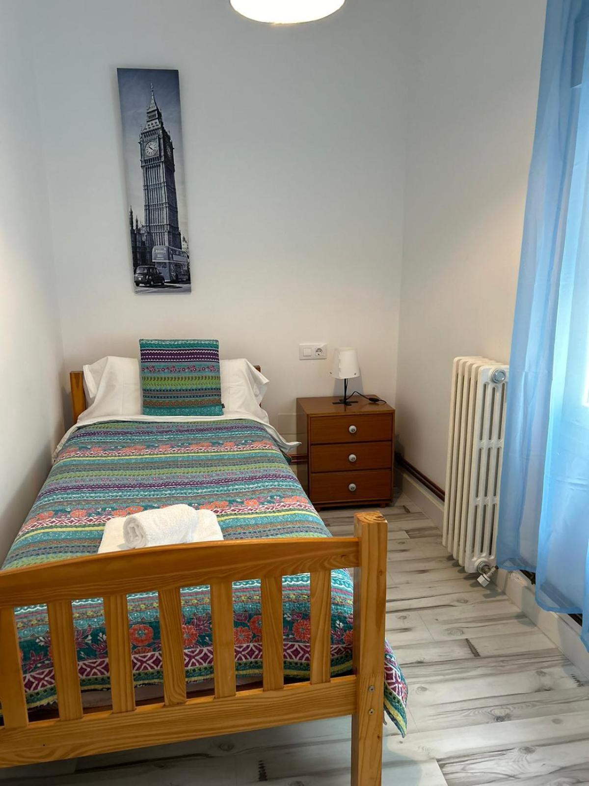 Apartamentos El Conde Santo Domingo De La Calzada Exteriör bild